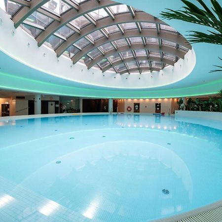 Hanza Tower Luxury Щецин Экстерьер фото