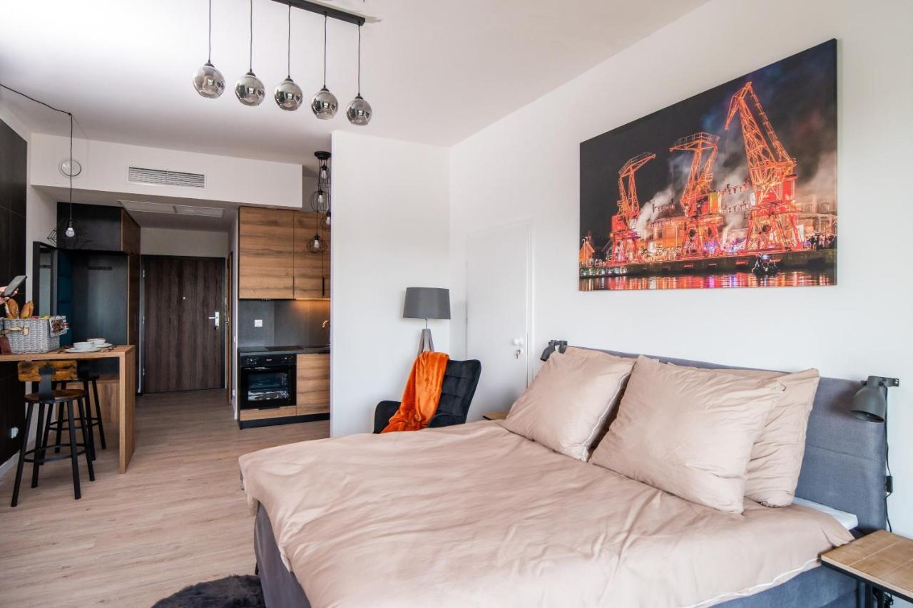 Hanza Tower Luxury Щецин Экстерьер фото